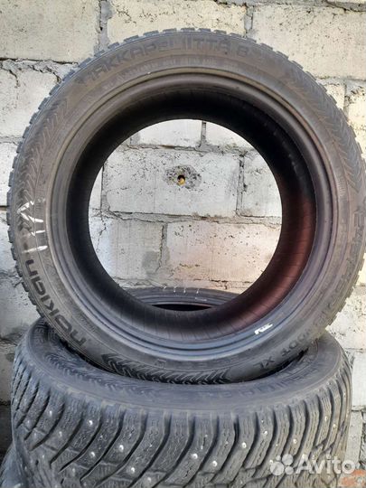 Nokian Tyres Hakkapeliitta 8 245/45 R18 100M