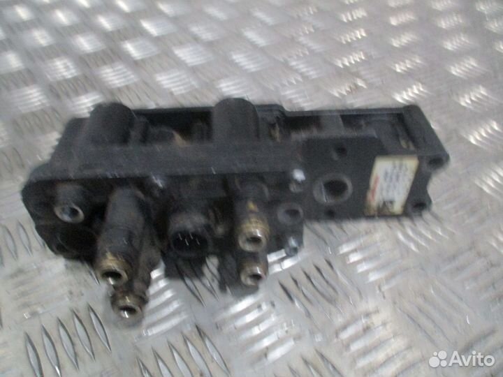 Клапан Mercedes-Benz 0501217295