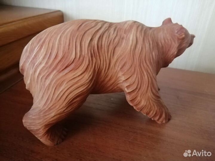 Резной медведь