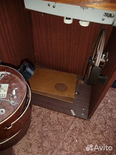 Швейная машина подольск 142