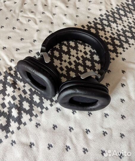 Наушники Yamaha HPH-MT8