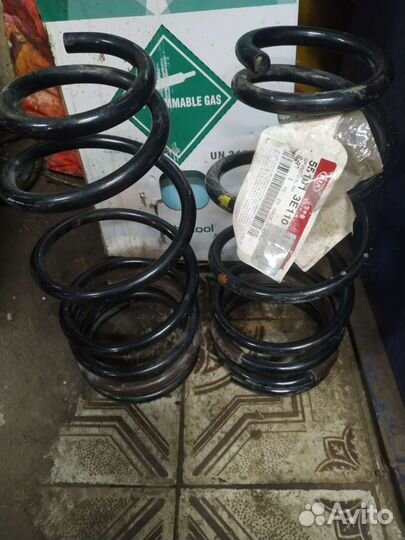 Пружины kia sorento 551013e110