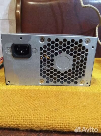 Блок питания HP D14-180P1A 180W