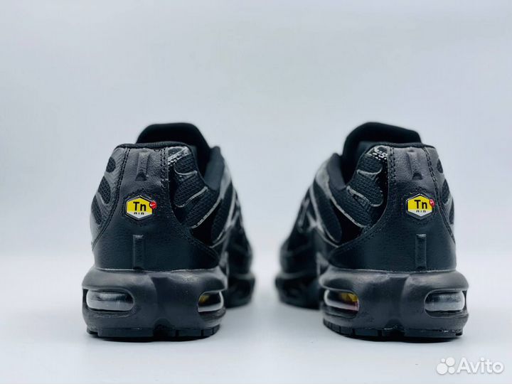 Кроссовки Nike Air Max TN plus черные