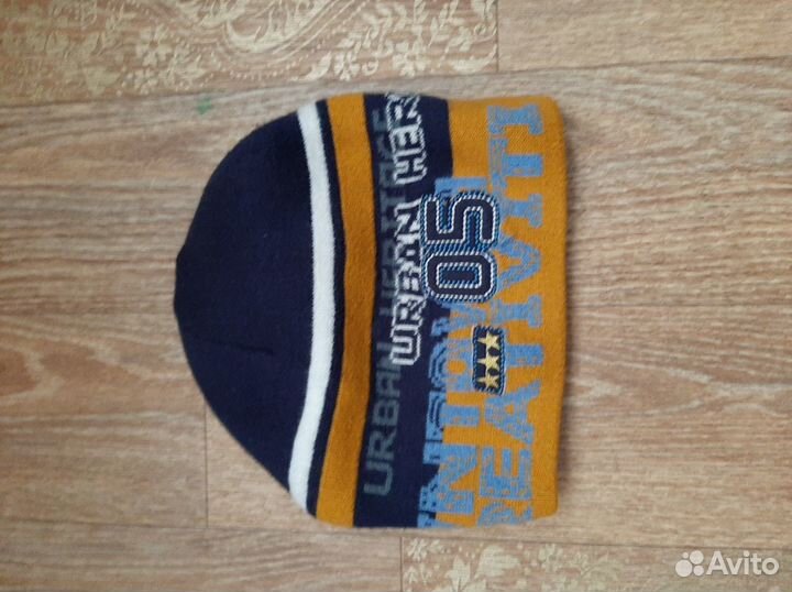 Шапки весна-осень р-р 50, 52, 54