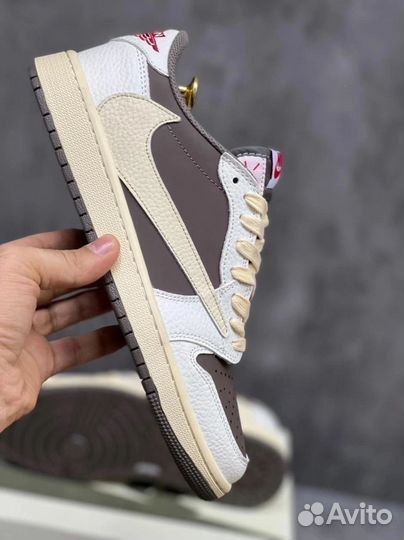 Nike Air Jordan 1 Low x Travis Scott