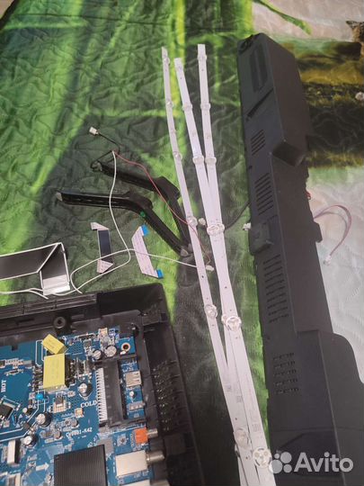 Телевизор dexp f40h8100c