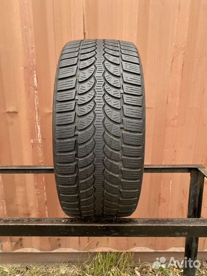 Bridgestone Blizzak LM-32 225/40 R18