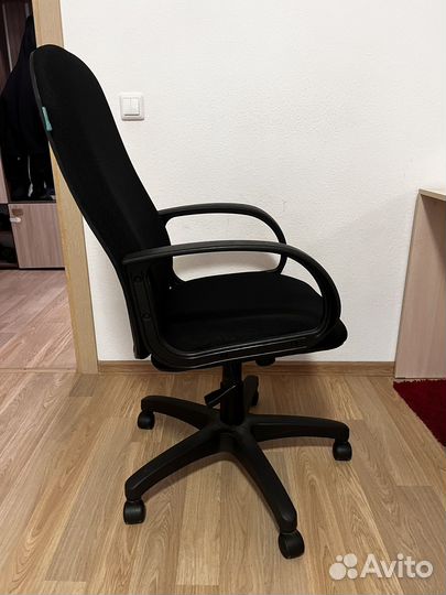 Компьютерное кресло