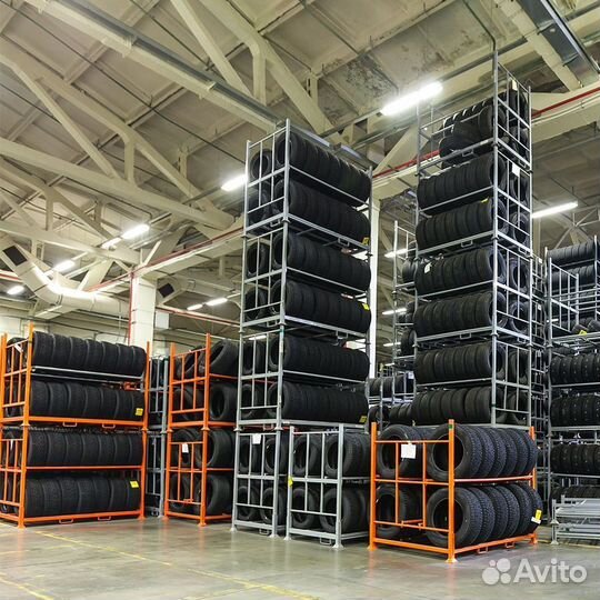 Pirelli Ice Zero 235/55 R20