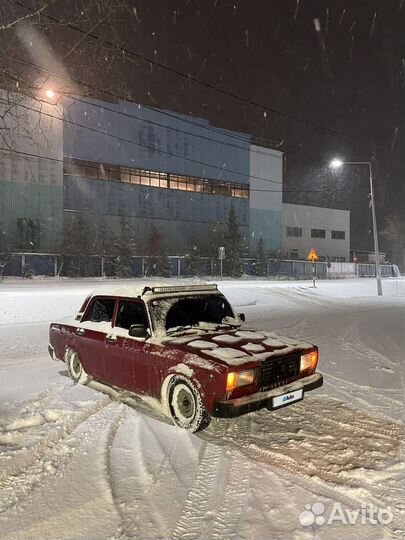 ВАЗ 2107 1.6 МТ, 2006, битый, 95 088 км