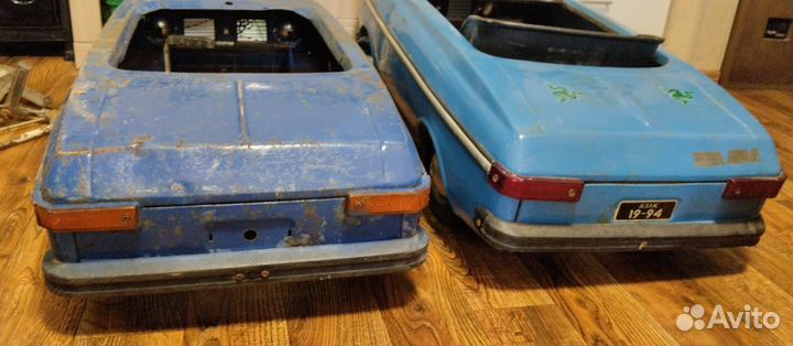 Педальный москвич СССР азлк игрушки СССР