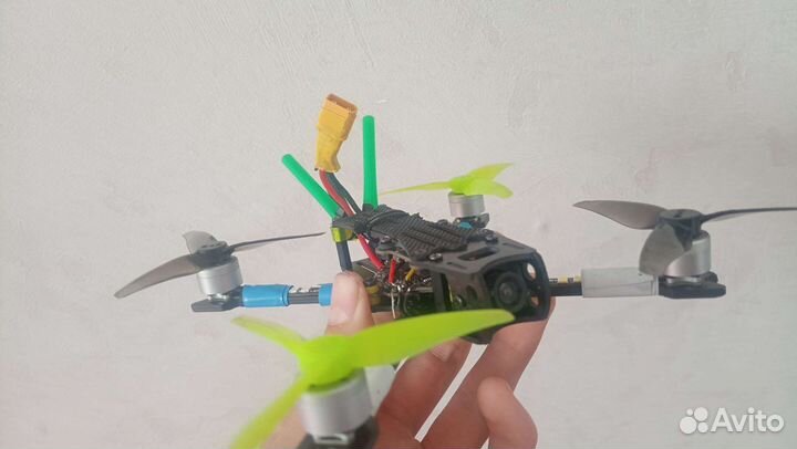 Квадрокоптер darwin fpv baby ape