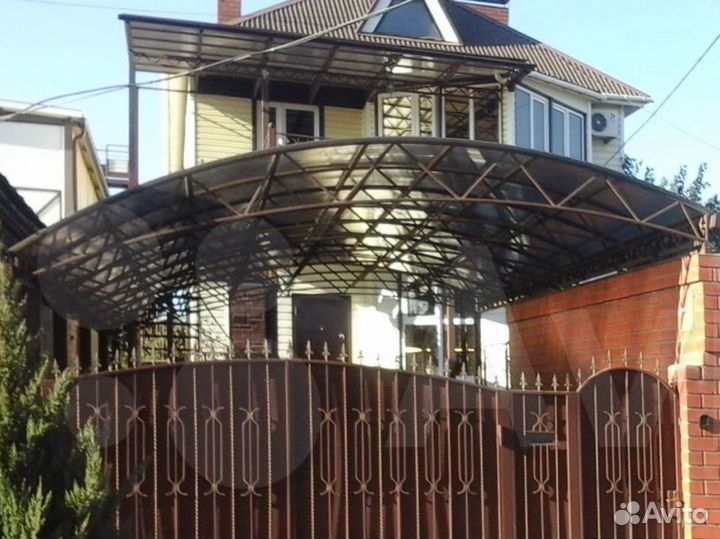 Ворота распашные с ковокой