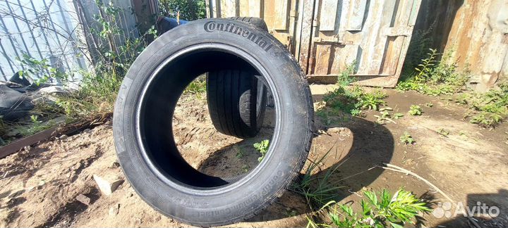 Continental ContiPremiumContact 5 215/55 R17 94V