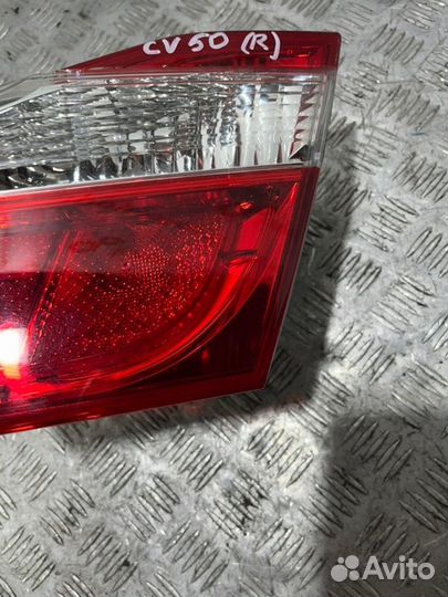 Фонарь внутренний правый Toyota Camry ASV50