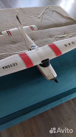 Радиоуправляемый самолёт