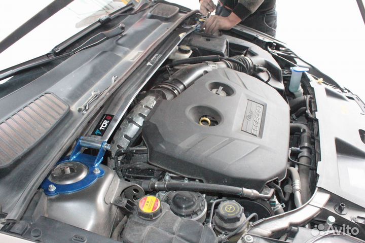 Распорка передняя Ford Mondeo IV 2006-2014