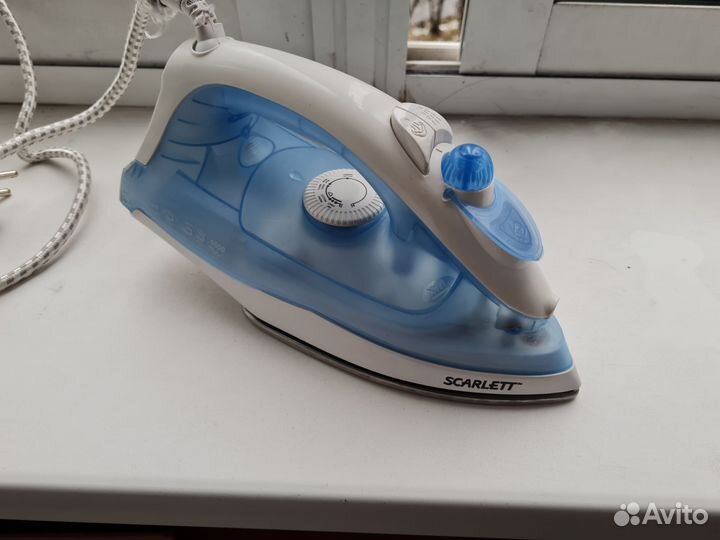Утюг Scarlett