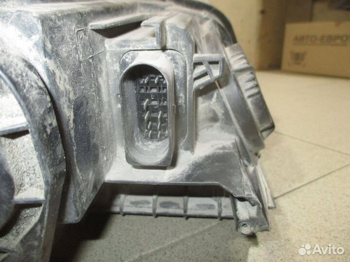 Фара левая Audi Q7 (4L)