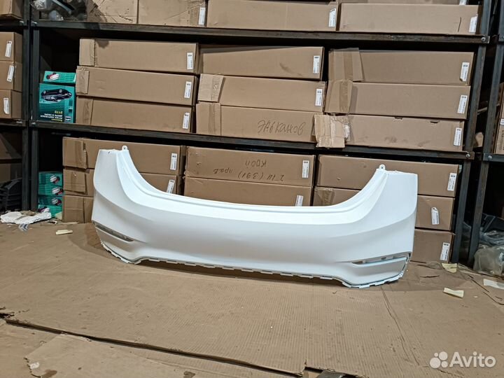 Бампер задний Hyundai Solaris седан белый от 17 г