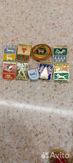 Значки СССР -города Сибири с гербами