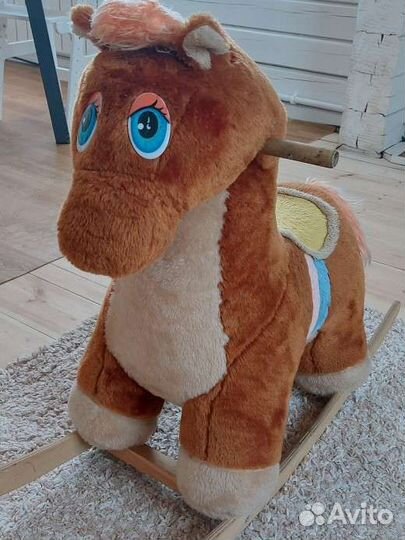 Детская качалка лошадь