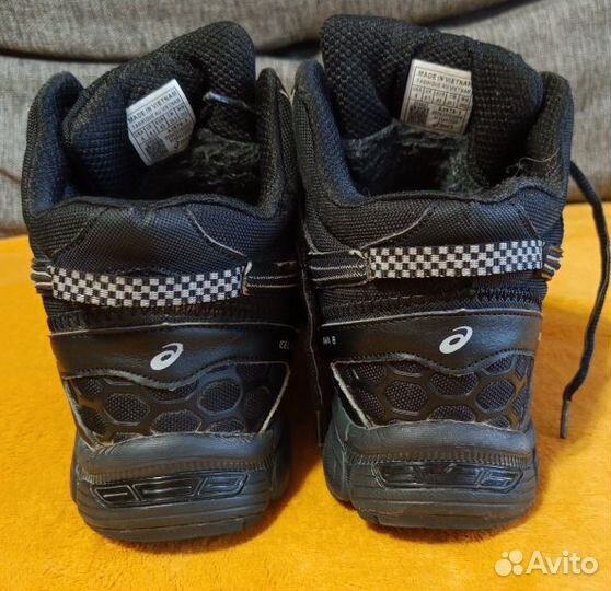 Asics Кросовки зимние размер 43