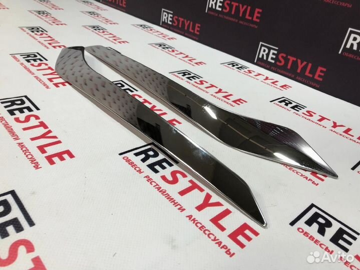 Накладки на решетку радиатора Camry 70 U1619