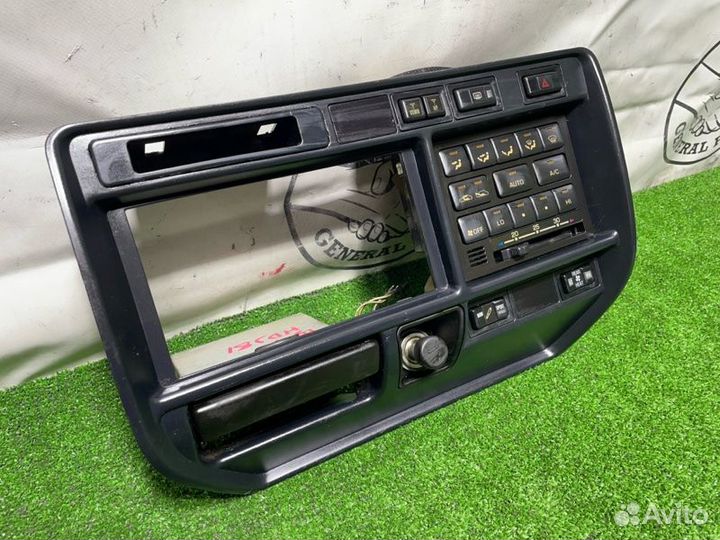 Блок управления климат-контролем Toyota Land