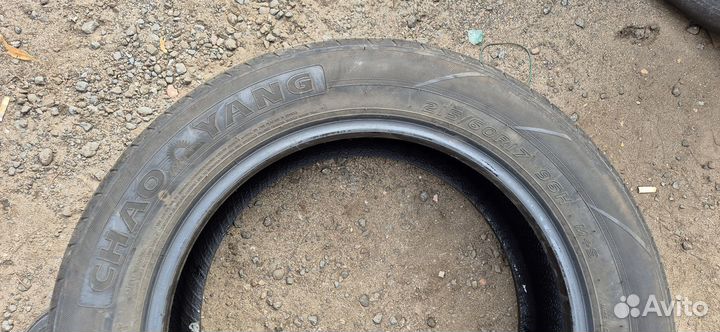 ChaoYang SU318A 215/60 R17 96H
