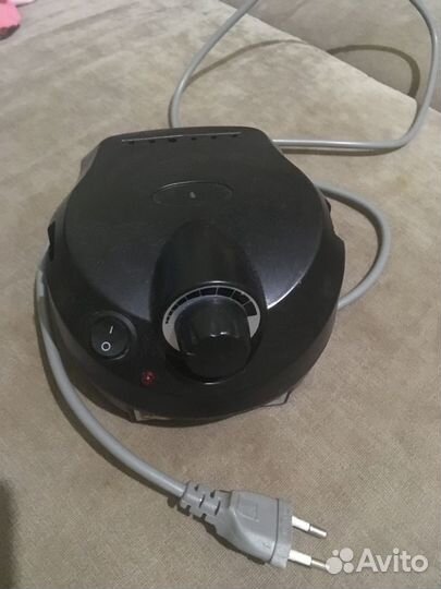 Машинка для аппаратного маникюра