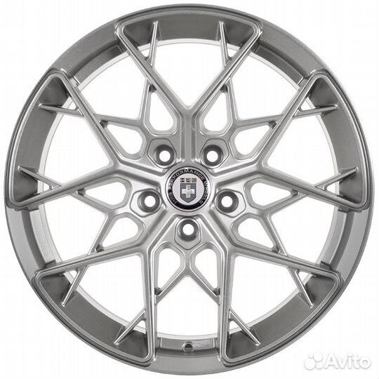 Sakura Wheels YA8135 8x18/5x114.3 ET35 DIA73.1