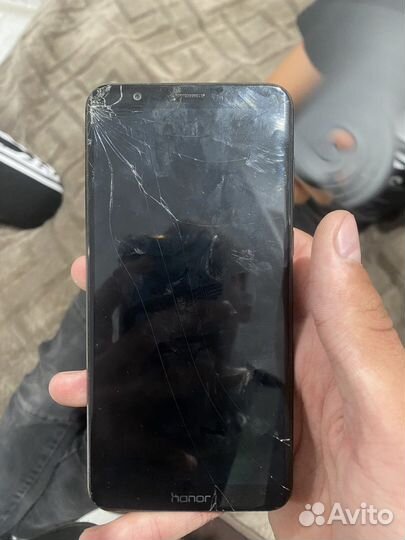 Телефон Huawei