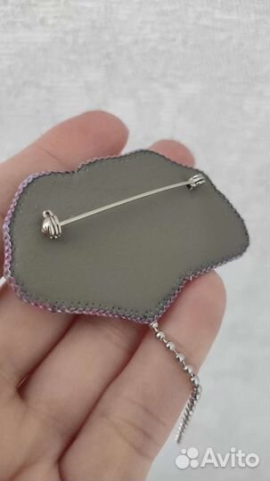 Брошь цветок