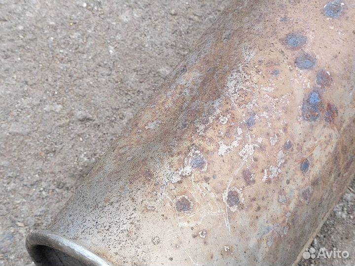 Резонатор глушителя на Ford Focus 2 1.8