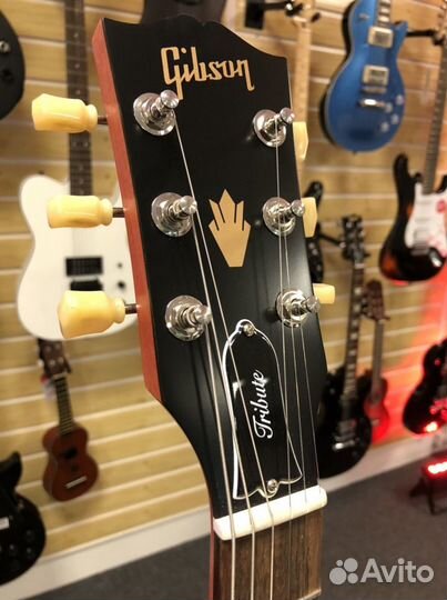 Gibson SG Tribute Vintage Cherry Satin