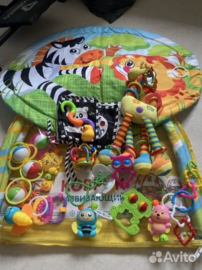 Развивающий коврик