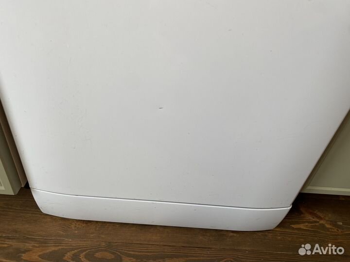 Посудомоечная машина Ariston LSF7237