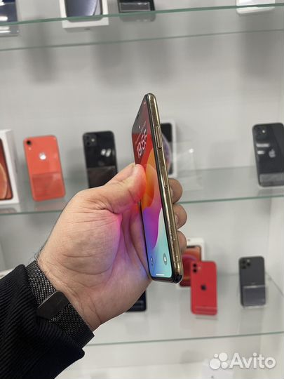 iPhone Xs, 64 ГБ