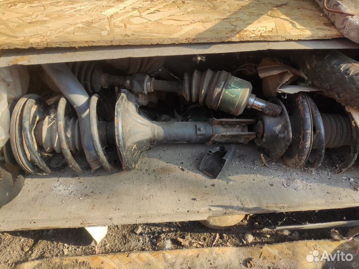 Гольф 3 капот