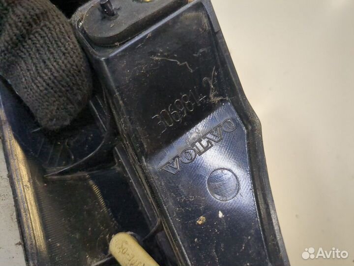 Катафот Volvo XC90, 2010