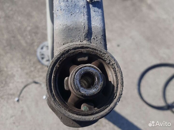 Балка задняя Vitz Yaris Funcargo