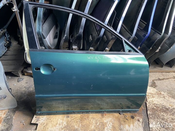 Дверь передняя правая Volkswagen passat b5