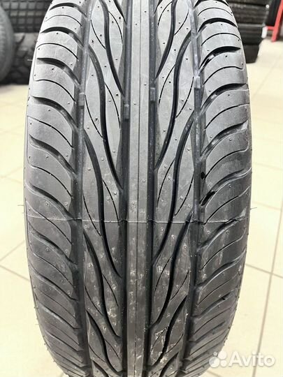 Maxxis MA-Z4S Victra 195/55 R15 85V