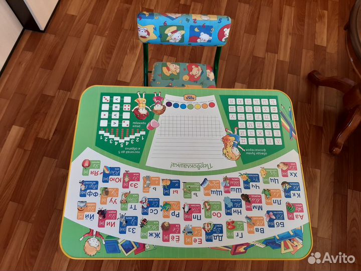 Комплект, стол со стулом