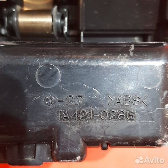 Пепельница Lexus Gs