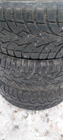 Toyo Observe Ice-Freezer 225/70 R16