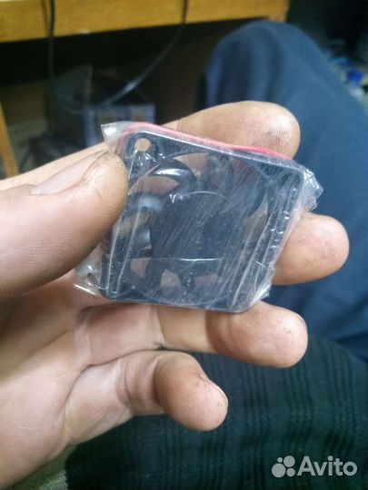 Вентилятор 40х7,5 мм