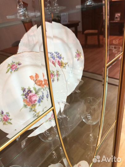 Шкаф для посуды